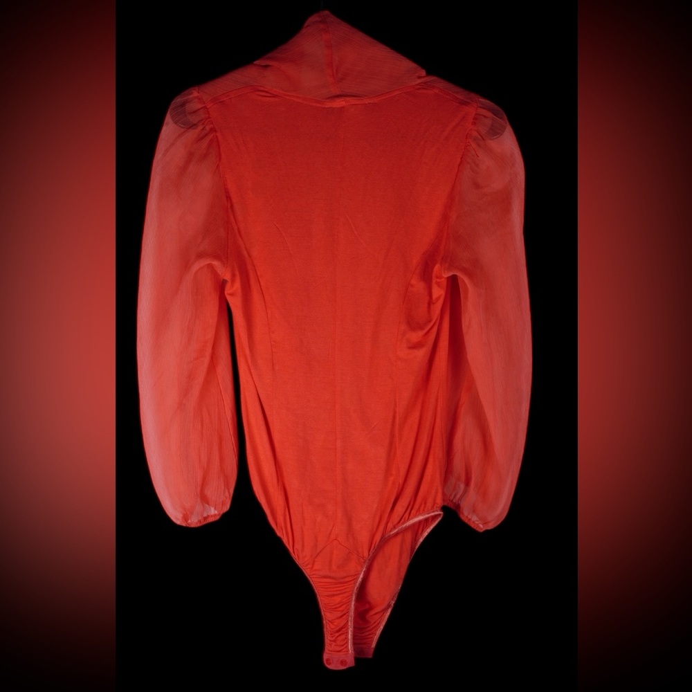 Valiant Paris Red Wrap-Style Bodysuit Blouse – Size M - Picture 8 of 17